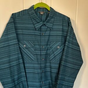 Flannel shirt like new teal stripe xl long sleeve button up